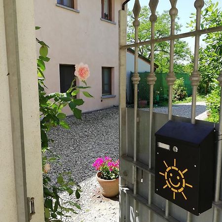 L'Ape In Corte Casa Di Campagna, Via Francigena Stanze E Colazione Vaccarizza Eksteriør billede