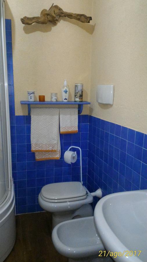 L'Ape In Corte Casa Di Campagna, Via Francigena Stanze E Colazione Vaccarizza Eksteriør billede